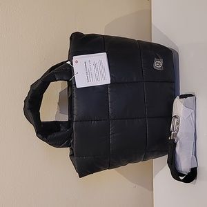 Lululemon Grid Crossbody Bag/ quilted mini tote bag